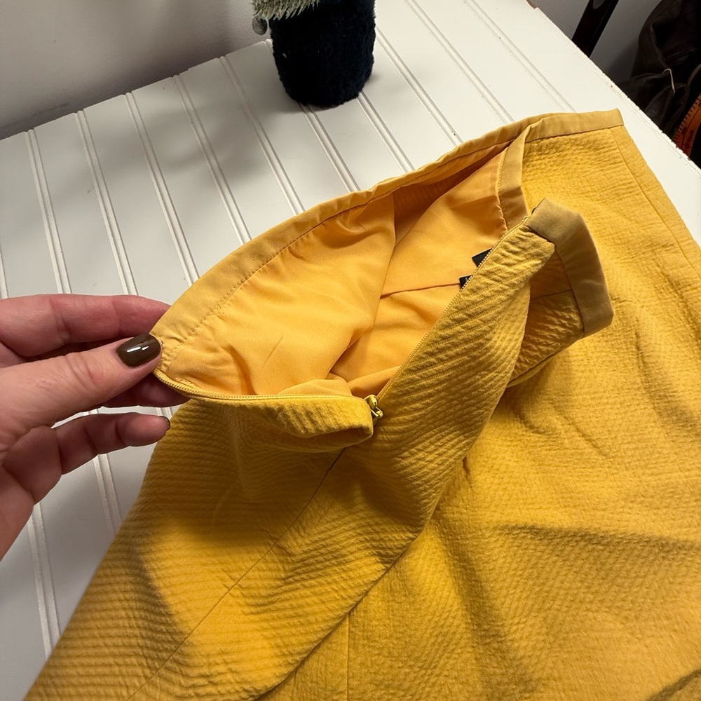 The Limited Mustard Pencil Skirt - Picture 8 of 9